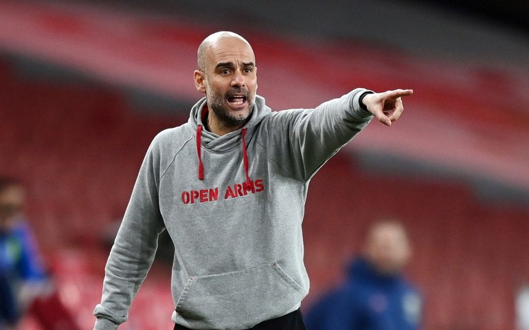 Guardiola diz que Bernardo Silva fica no City: ‘Nenhum clube entrou em contato’