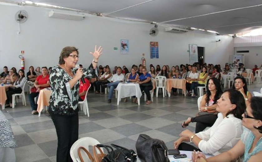 Arapiraca: Qualidade de vida começa já no útero de nossas mães, diz Célia