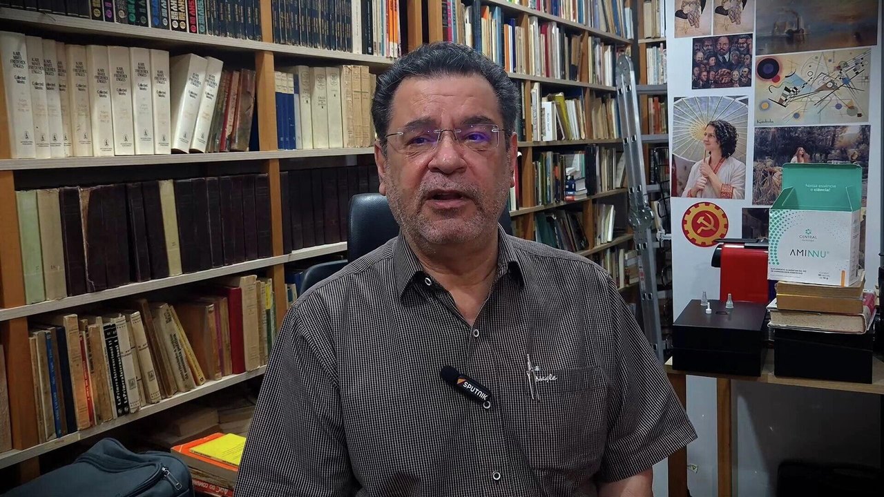 Quarenta anos esperando a revolução: Rui Costa Pimenta se lança candidato em 2026