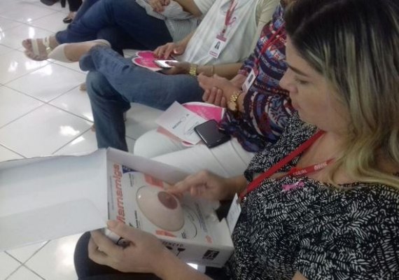 Controladoria adere ao Outubro Rosa com palestra sobre o câncer de mama
