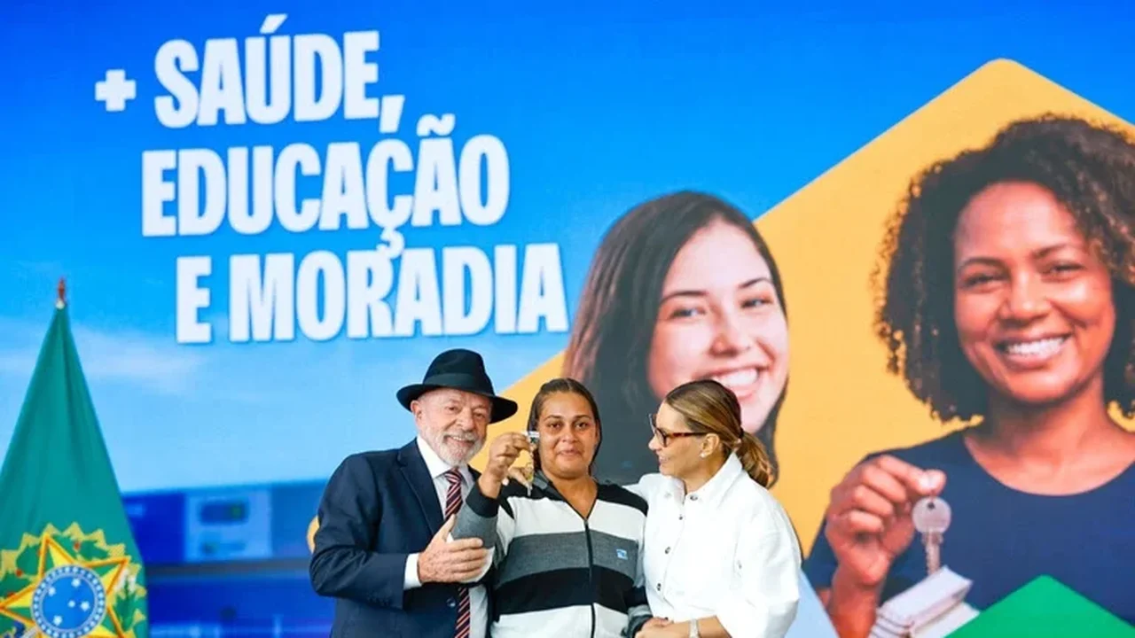 “A casa é uma coisa sagrada”, diz Lula, na entrega de mais 1,6 mil unidades do Minha Casa, Minha Vida