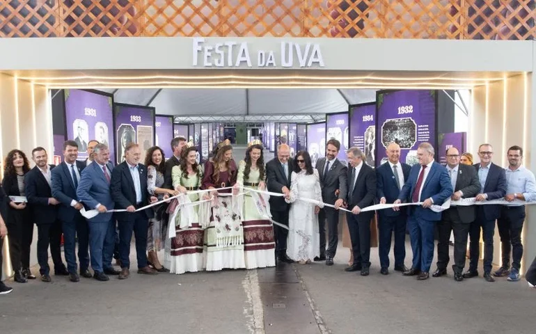 Festa da Uva 2026 inicia oficialmente em Caxias do Sul