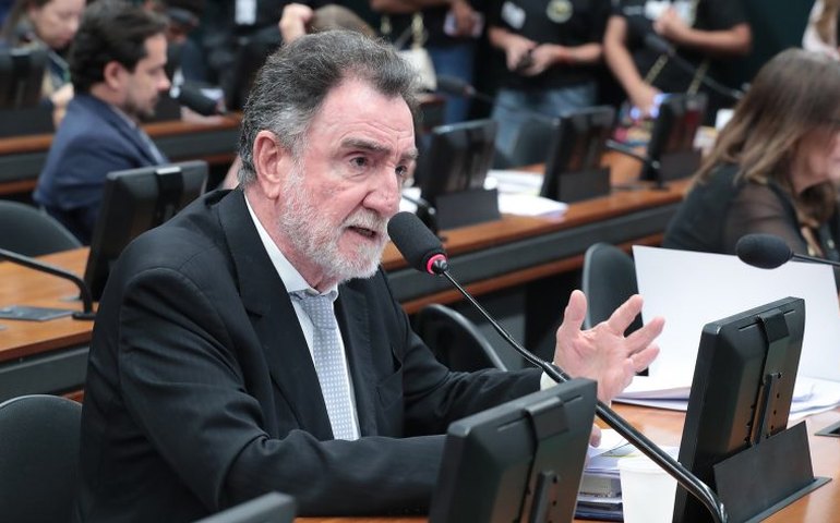 CCJ aprova inclusão de informação sobre doença crônica na nova carteira de identidade