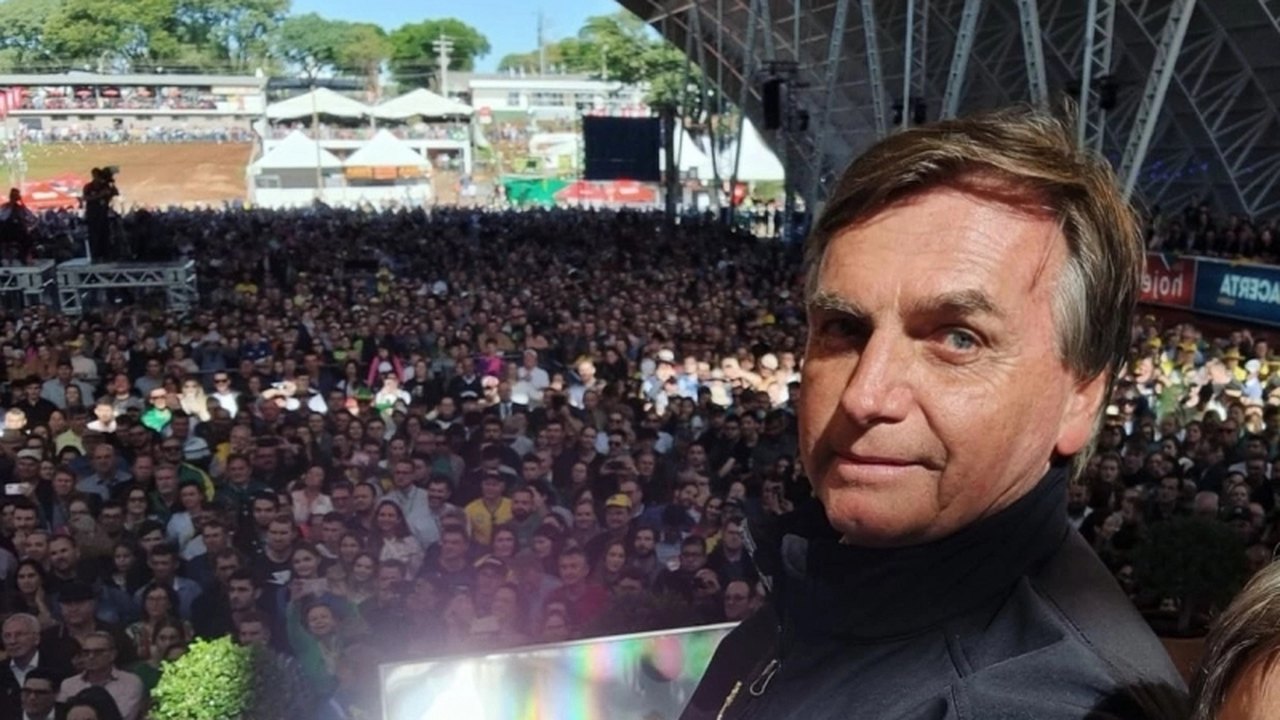 Bolsonaro cita novamente investigação sobre fraudes nas urnas em 2018