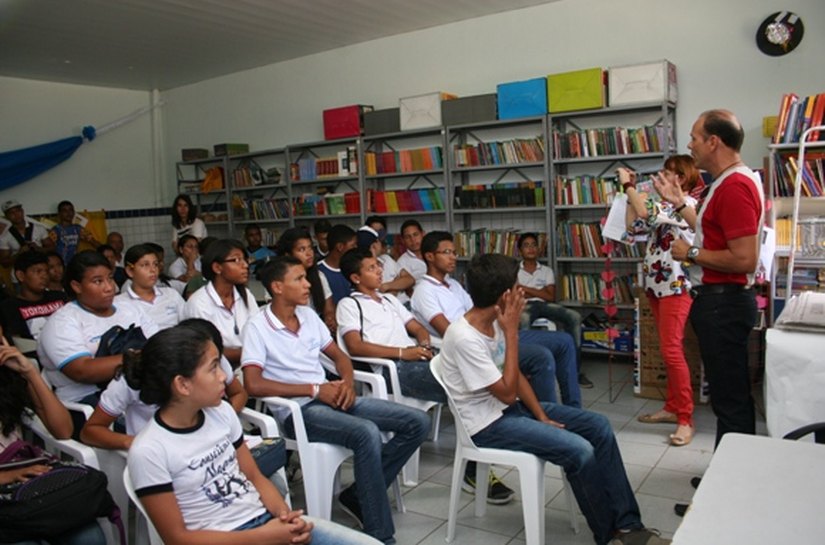 Escola Estadual Benedito Moraes realiza 3ª Semana Literária