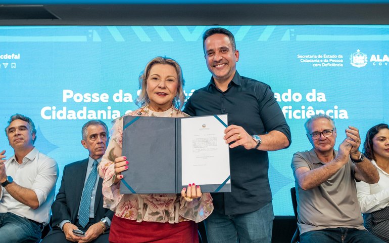 Tereza Nelma assume a Secdef com o compromisso de fazer Alagoas um estado ainda mais inclusivo