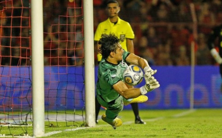 Mesmo perdendo para o Sport, Ceará conquista o título da Copa do Nordeste