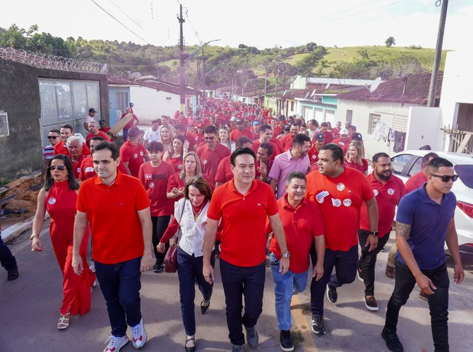 Jundiá avermelhou na convenção que oficializou candidatura de Jorge Galvão à reeleição