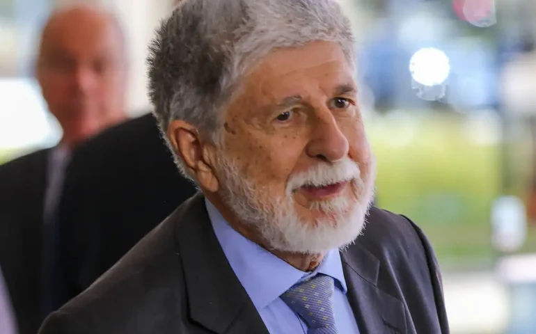 Amorim sobre mandado contra González: Brasil não aceita prisioneiros políticos