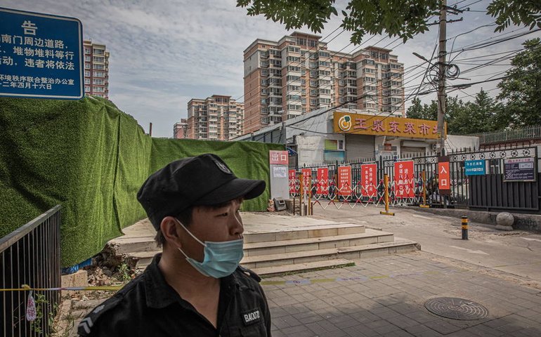 Pequim limita viagens e fala em ‘sério risco’ de segunda onda de covid-19