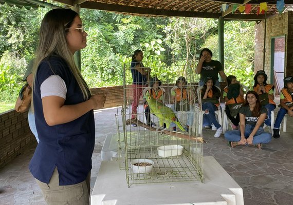 Crianças do Botânico Mirim conhecem o Centro de Triagem de Animais Silvestres