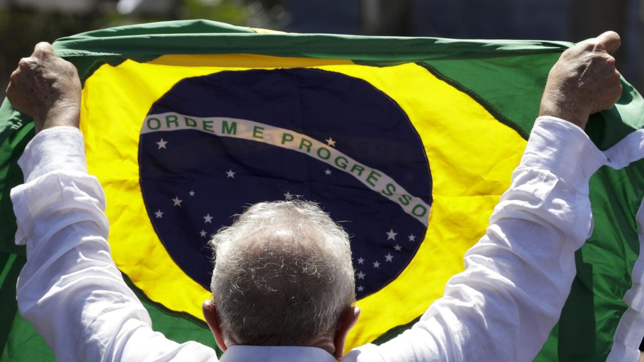 Especialista: Brasil à frente do BRICS é 'grande oportunidade' para fortalecer a América Latina