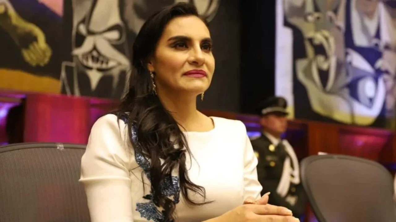 Vice-presidente do Equador diz que assumirá presidência amanhã, mesmo sem licença do presidente