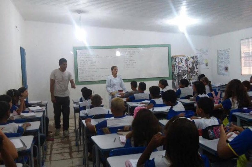 Ações educativas melhoram saúde bucal de alunos da Barra de Santo Antônio