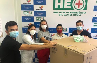 Parceria entre HE do Agreste e Pestalozzi Arapiraca entrega mais de 80 próteses e órteses para pacientes 