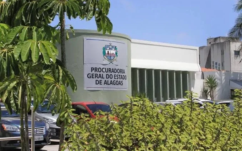 PGE autoriza novo concurso para procurador do Estado com 20 vagas previstas
