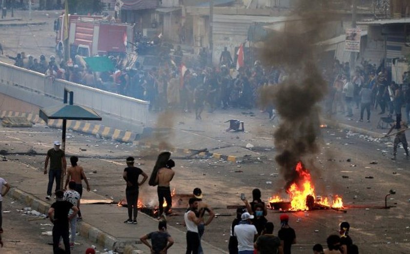 Protestos no Iraque deixam ao menos 12 mortos e 159 feridos