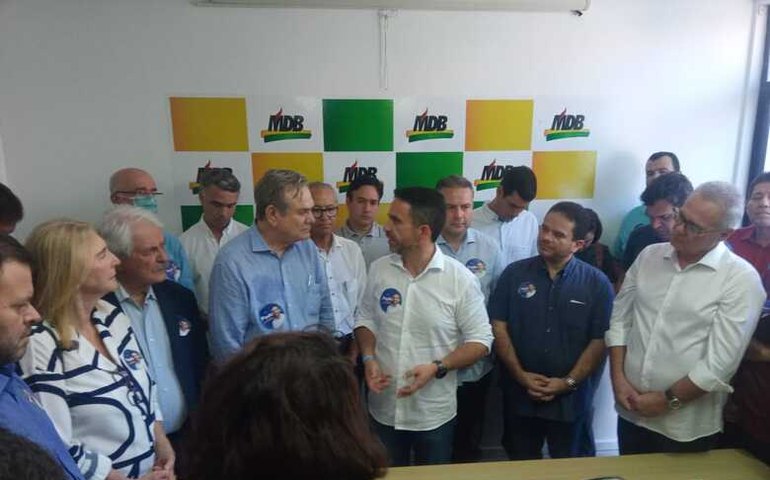 MDB e PDT selam aliança para o governo de Alagoas nas eleições deste ano