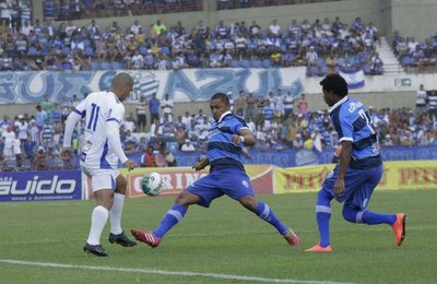 CSA assina pré-contrato de renovação com 7 jogadores