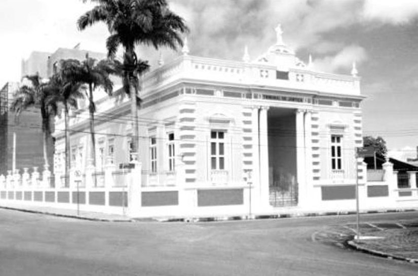Esmal e Ufal realizam seminário sobre arquivo do Judiciário e história da Justiça