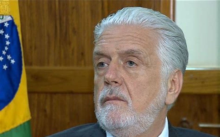 Responsabilidade fiscal deve haver, mas não a qualquer preço, diz Jaques Wagner