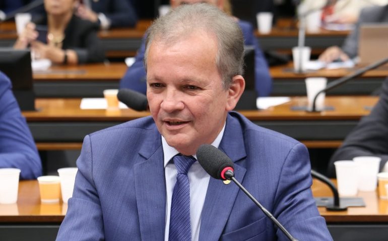 Projeto prevê transparência na decisão do Banco Central sobre juros