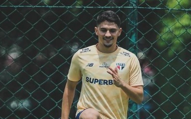 Pablo Maia e Michel Araújo fazem trabalho de recuperação no CT do São Paulo