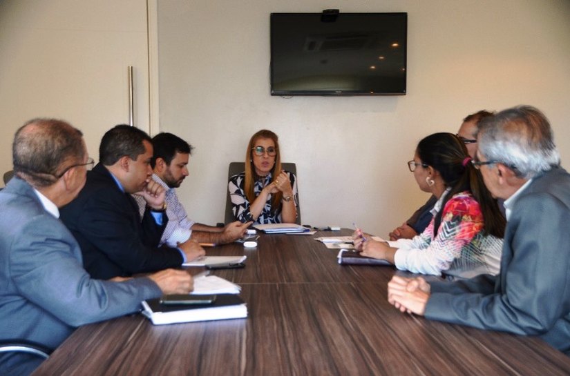 Dia OAB: presidentes das subsecções se reúnem com presidente da OAB Alagoas