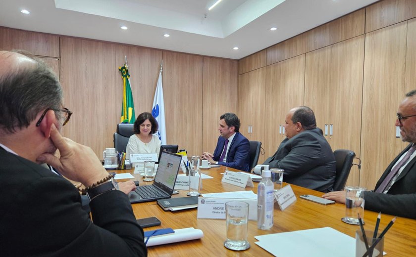 Secretaria de Saúde consegue novos leitos, ambulâncias e projetos hospitalares para Alagoas