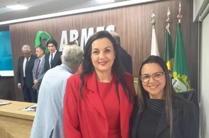 Cesmac participa de seminário nacional em Brasília sobre novas diretrizes para cursos de especialização