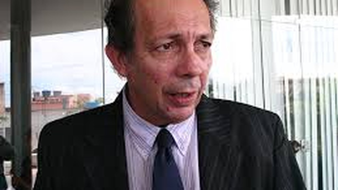 OAB divulga nota em apoio a Raimundo Palmeira