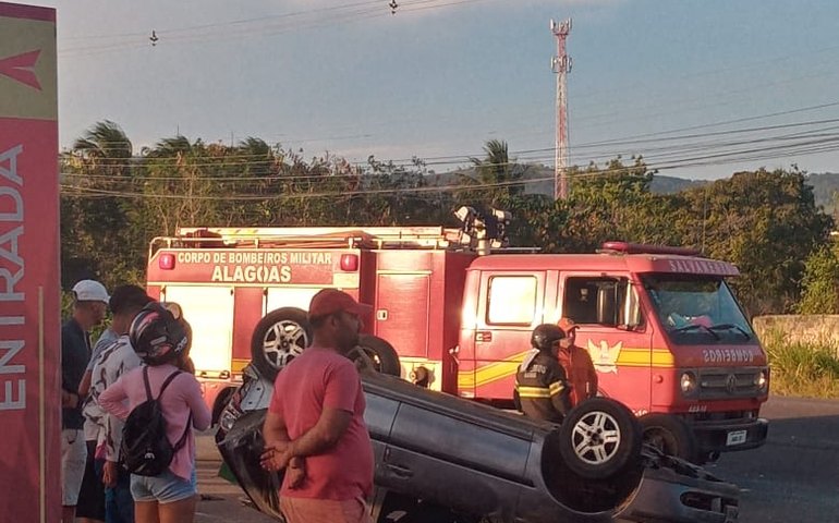 Acidente defronte a Atacadão às margens da BR-316 assusta pela violência; não houve vítimas