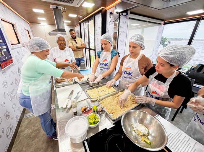 Escola do Turismo: Setur leva curso de gastronomia a São Sebastião
