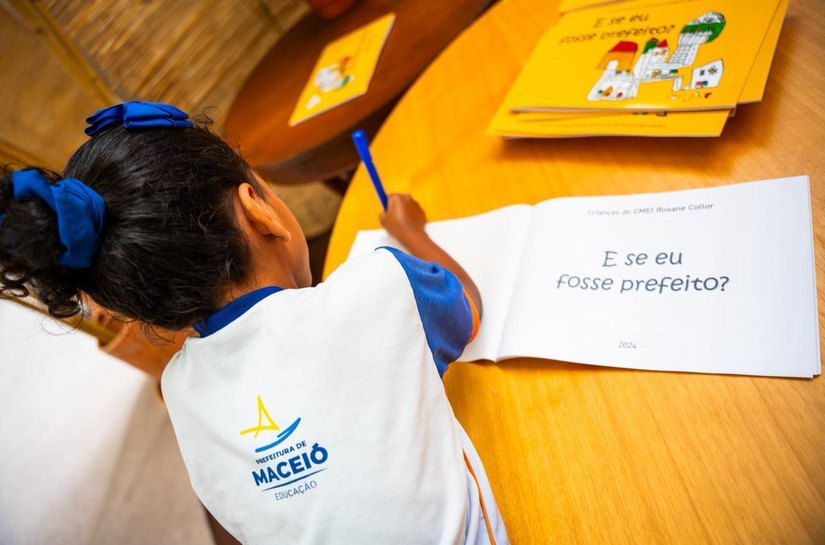 Crianças de CMEIs de Maceió lançam livros escritos e ilustrados por elas, na 11ª Bienal de Alagoas