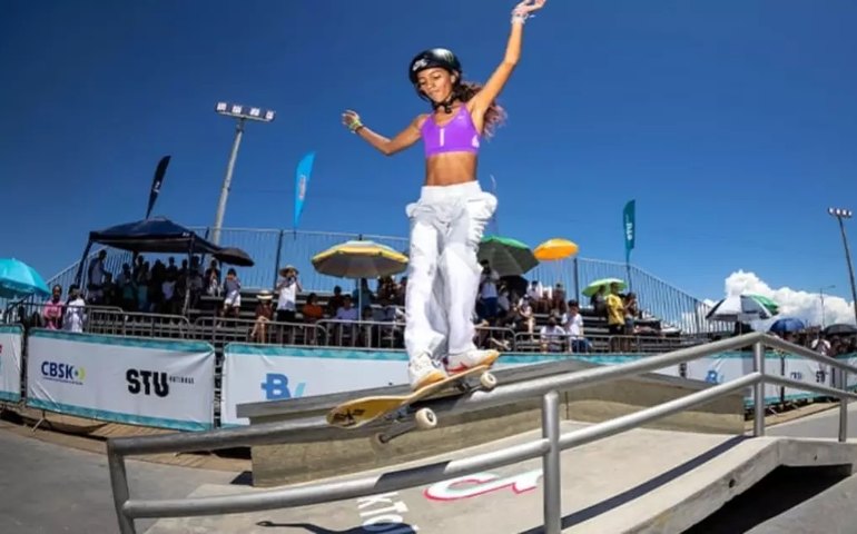 Rayssa Leal e Gabi Mazetto garantem Brasil na final do Pro Tour de Roma