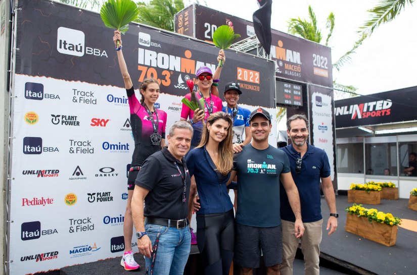 Prefeito JHC entrega premiações do IronMan e reforça protagonismo de Maceió no cenário nacional do triathlon