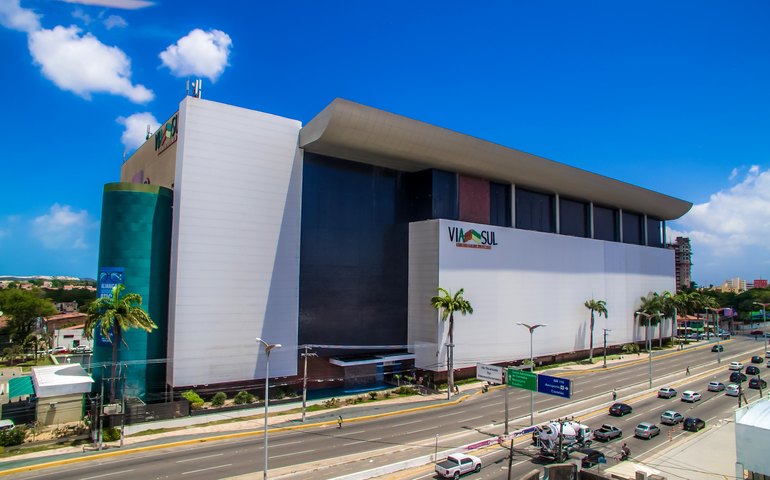 Donas de shoppings investirão menos em expansão e mais em canais digitais