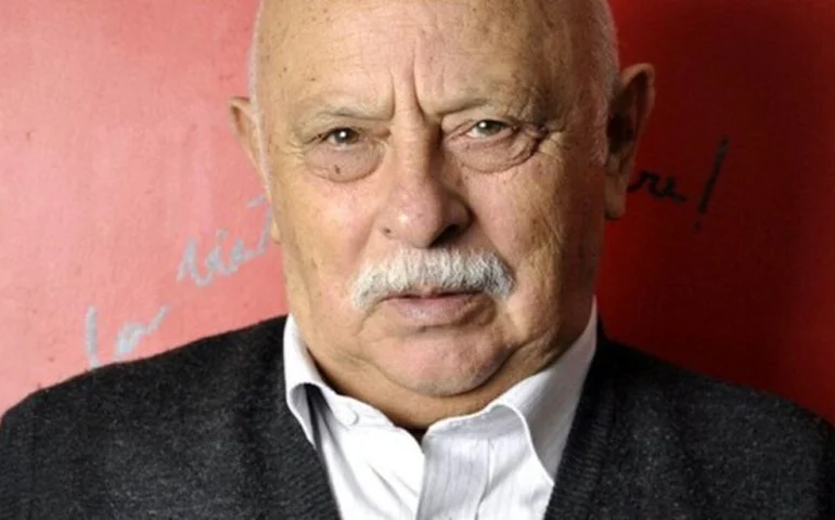 Justiça dá 5 dias para redes derrubarem posts com fake news ligando irmão de Lula a rombos no INSS