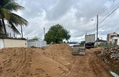 Prefeitura de Palmeira avança com obras no Conjunto José Maia Costa e intensifica melhorias em infraestrutura
