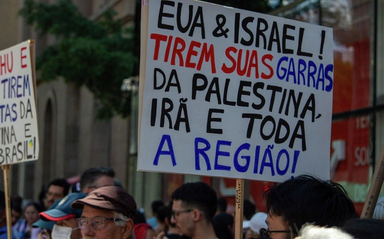 Manifestação na Paulista reúne grupo contra EUA e pró-Irã (VÍDEOS)