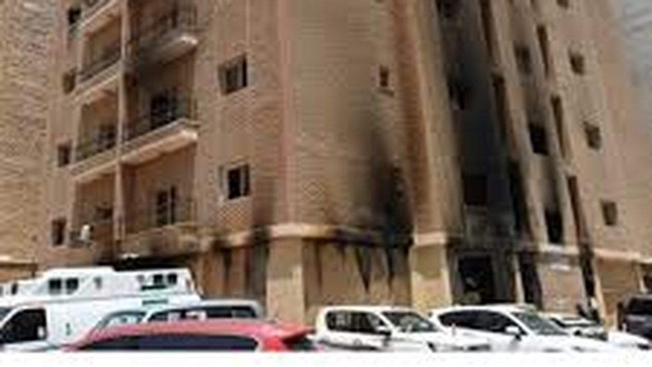 Incêndio em prédio de trabalhadores estrangeiros no Kuwait deixa 49 mortos