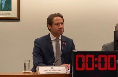 Pedro Vilela é eleito presidente da Comissão de Relações Exteriores e de Defesa Nacional