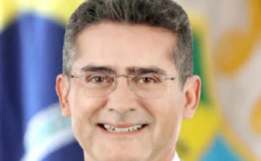 Manaus: David Almeida (Avante) vence bolsonarista e é reeleito prefeito