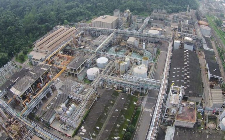 Cubatão pede ajuda para tentar reverter fechamento de fábricas