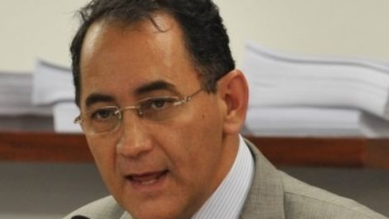 STF absolve Cunha do crime de lavagem de dinheiro