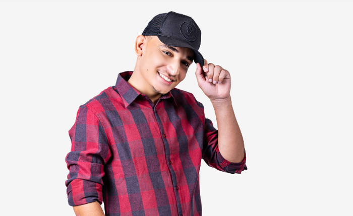 João Gomes lança CD com cinco músicas inéditas João Gomes lança CD com cinco músicas inéditas