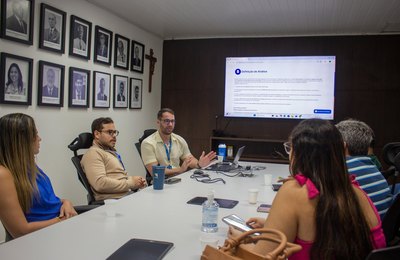 Junta Comercial recebe representantes de Feliz Deserto para melhoria do ambiente empresarial