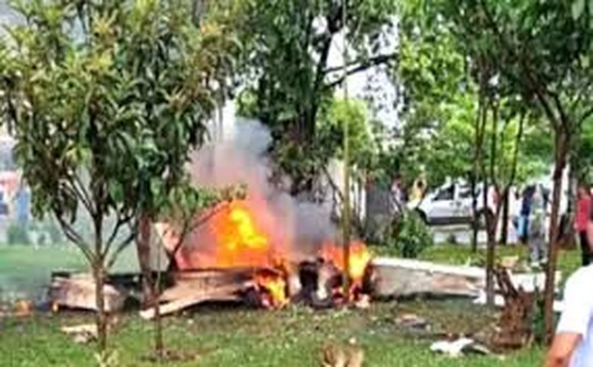 Avião de pequeno porte cai e deixa cinco mortos em Mato Grosso