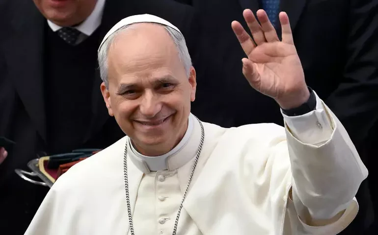 Rússia agradece Papa por oferta para sediar negociações de paz