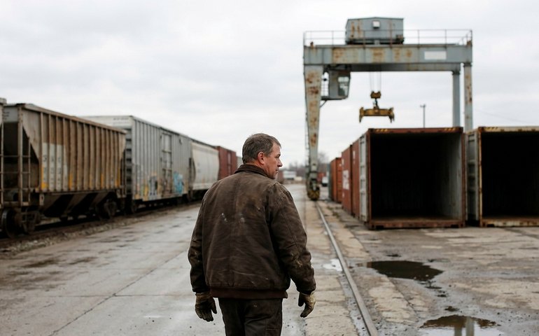 Índice de atividade nacional dos EUA recua para -0,20 em março